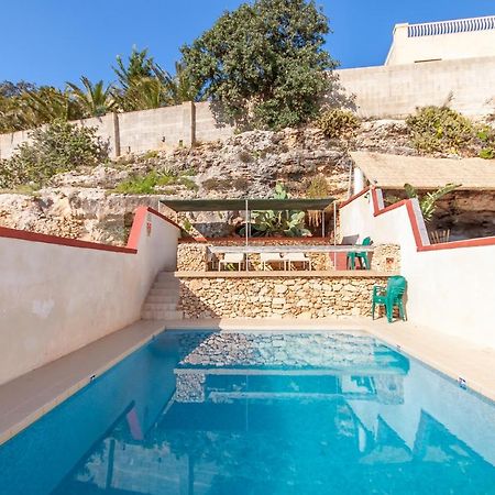 Pool And Sea Merill Apartments - Happy Rentals Mellieha Ngoại thất bức ảnh
