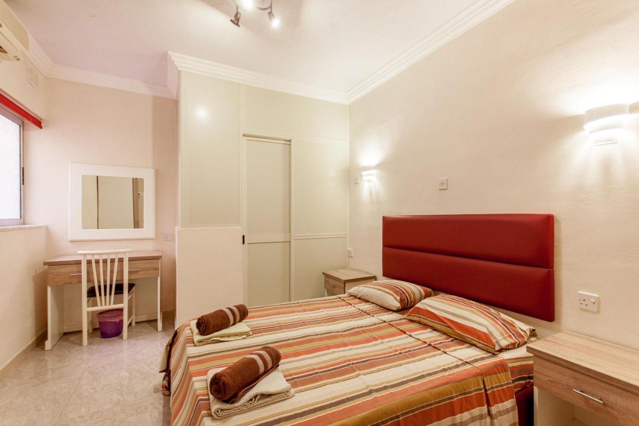 Pool And Sea Merill Apartments - Happy Rentals Mellieha Ngoại thất bức ảnh