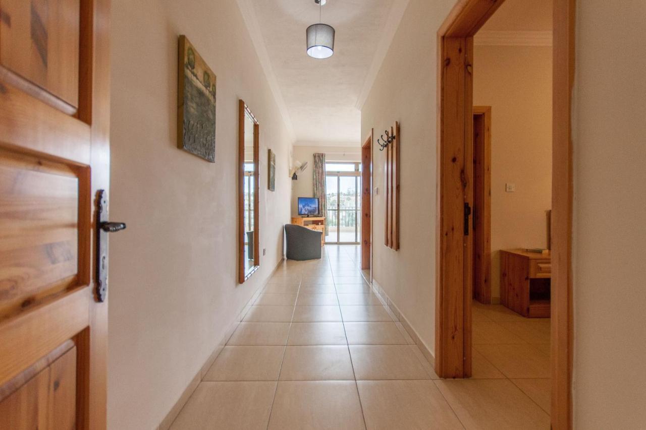 Pool And Sea Merill Apartments - Happy Rentals Mellieha Ngoại thất bức ảnh