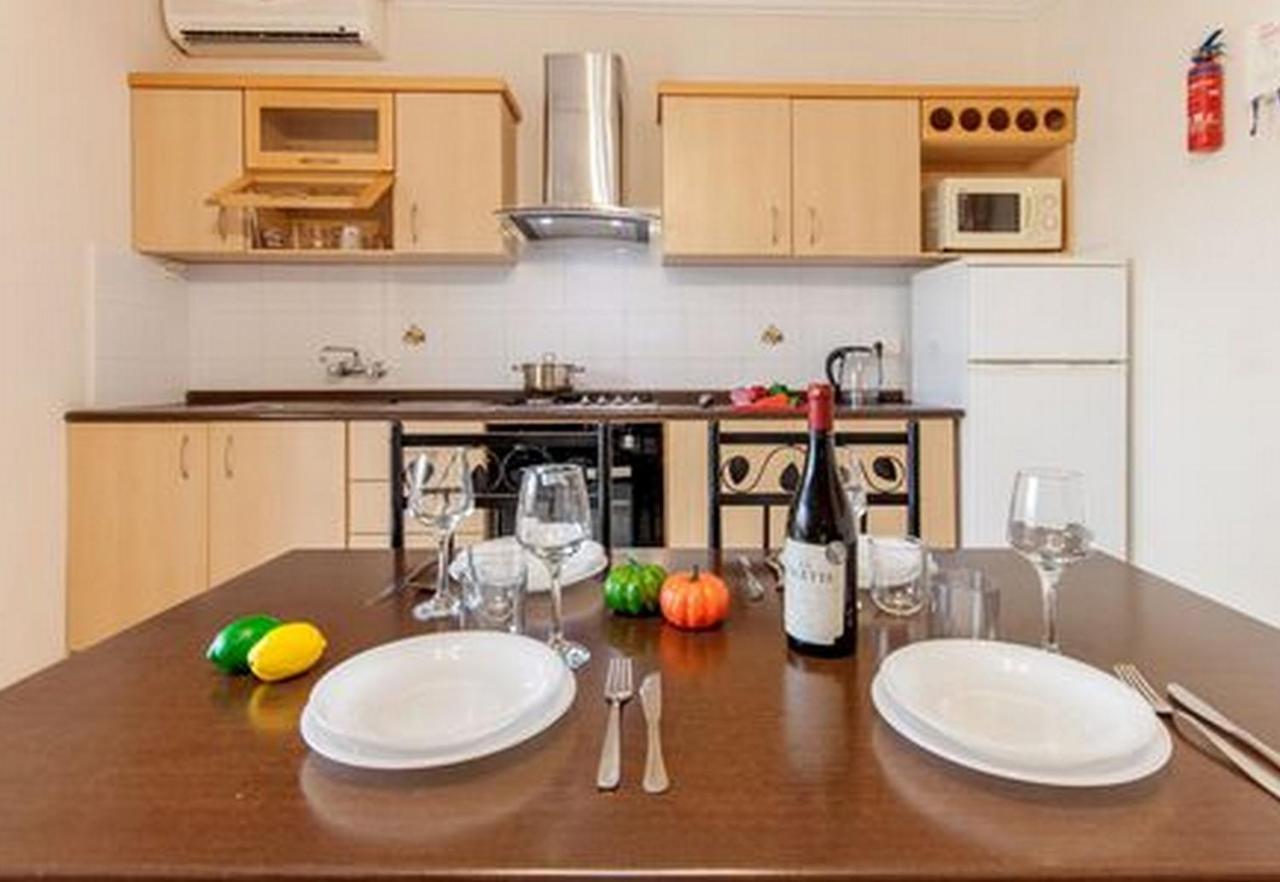 Pool And Sea Merill Apartments - Happy Rentals Mellieha Ngoại thất bức ảnh